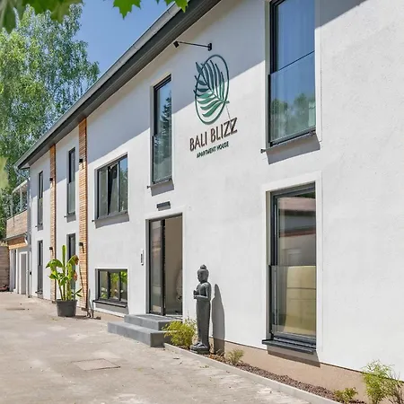 Lägenhet Bali Blizz 18 *